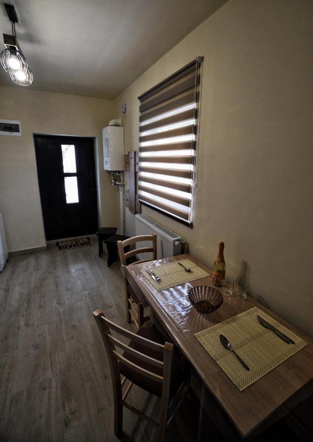 Flori'S Apartment Braşov Dış mekan fotoğraf
