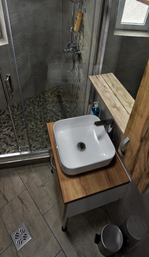 Flori'S Apartment Braşov Dış mekan fotoğraf